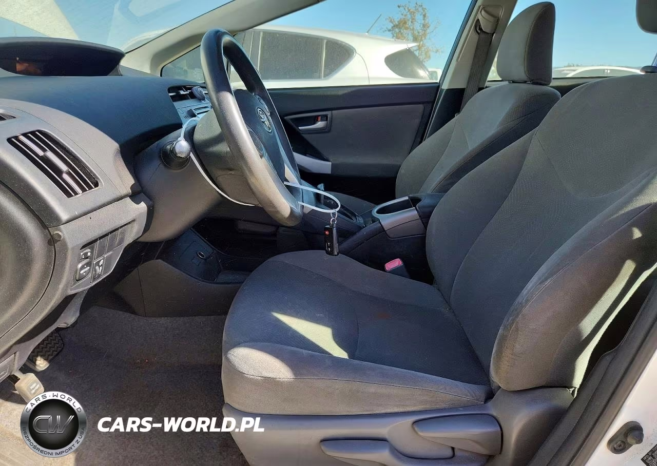 2012 Toyota Prius Three VIN:JTDKN3DU5C5494520 - 7