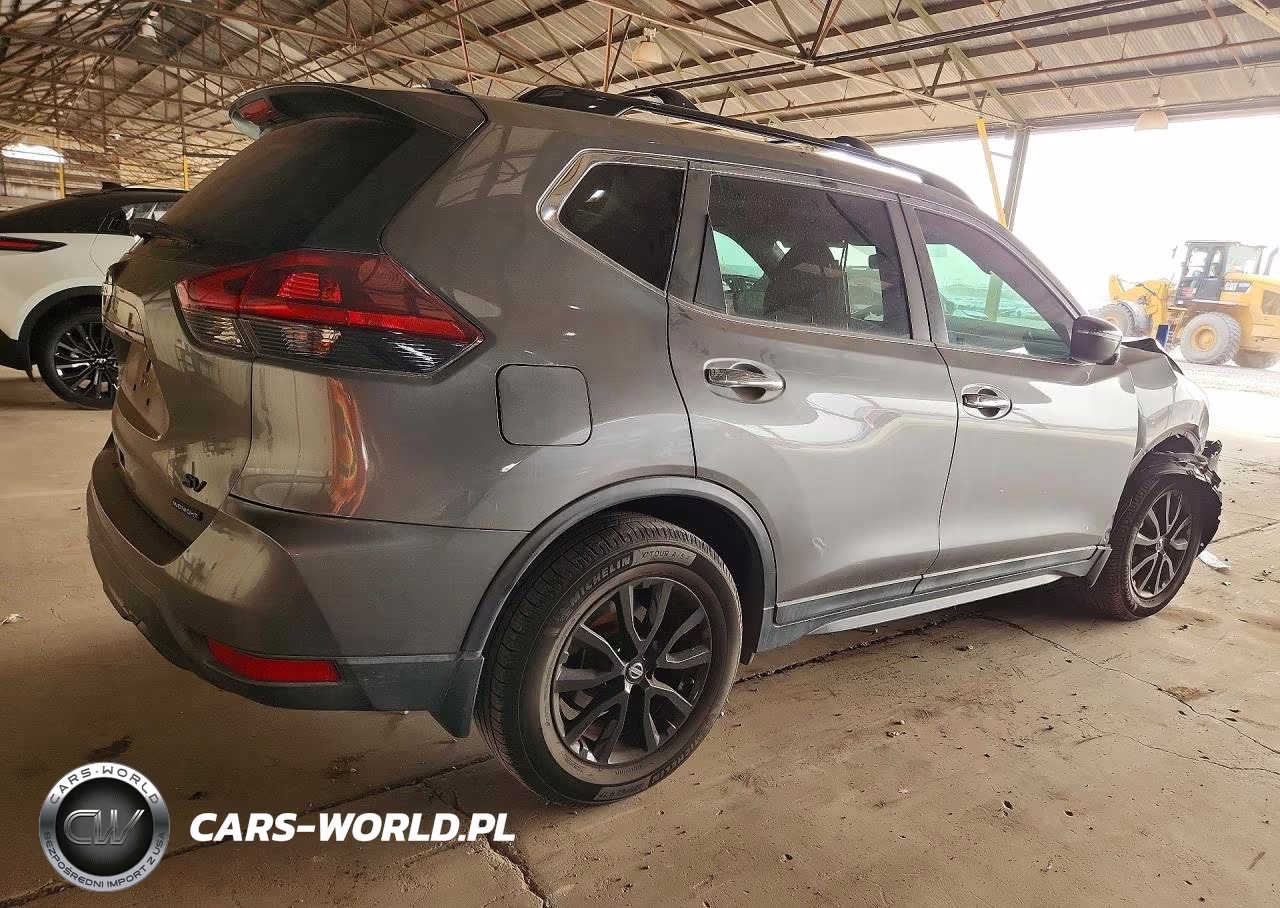 2018 Nissan Rogue Sv VIN:5N1AT2MT0JC722396 - 3