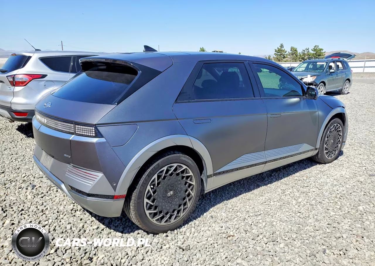 2022 Hyundai Ioniq 5 Limited VIN:KM8KRDAF9NU102028 - 3