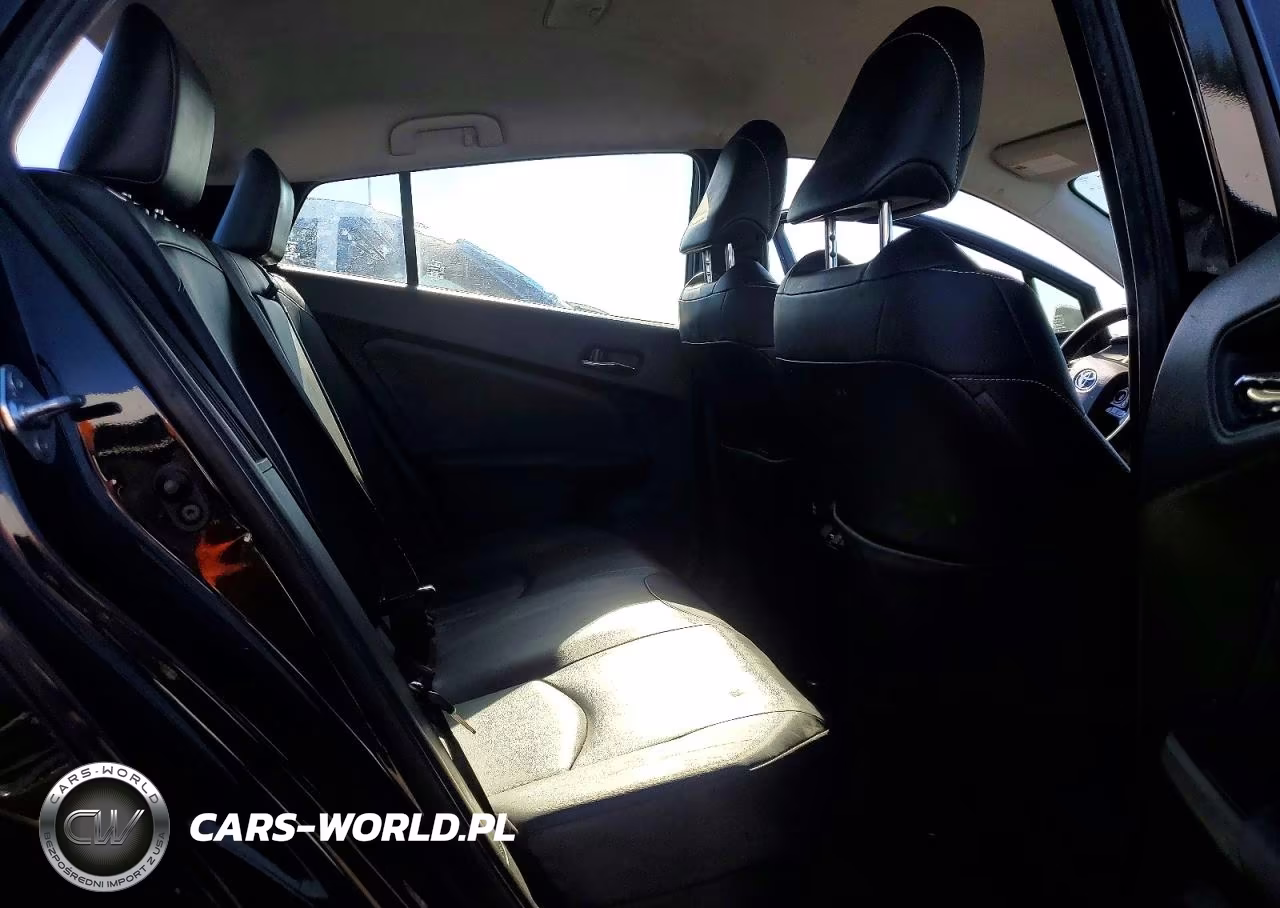2021 Toyota Prius Prime Xle VIN:JTDKAMFP3M3192424 - 10