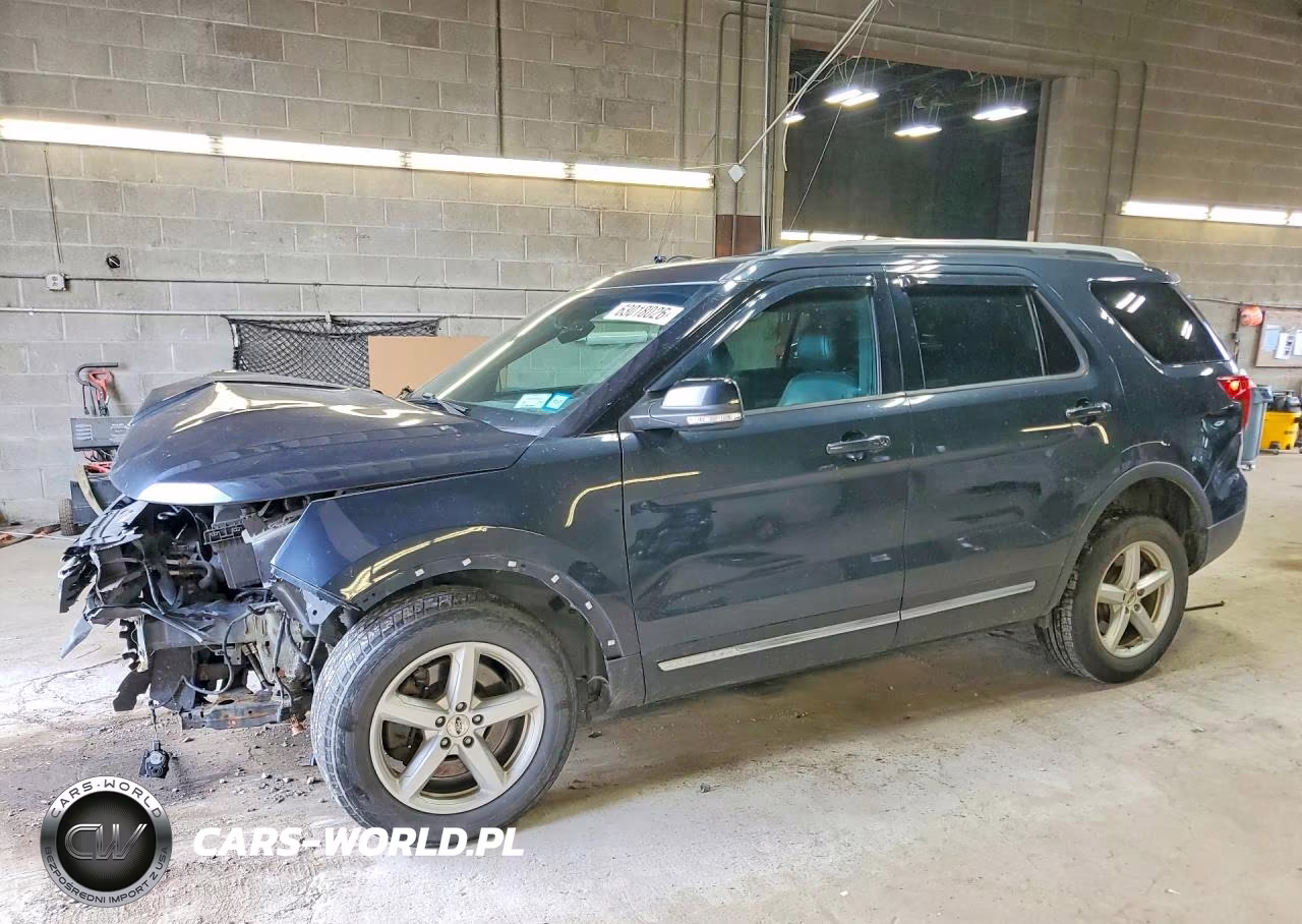 2017 Ford Explorer Xlt – zdjęcie 1 z 14