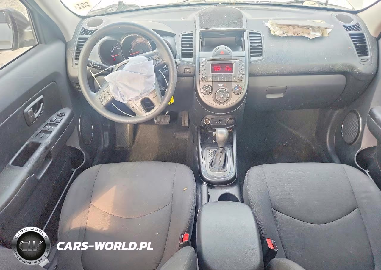2011 Kia Soul + VIN:KNDJT2A25B7196843 - 8