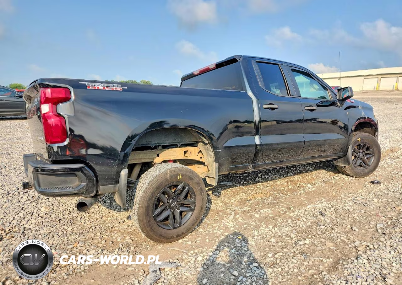 2019 Chevrolet Silverado K1500 Trail Boss Custom VIN:1GCRYCEH5KZ257105 - 3