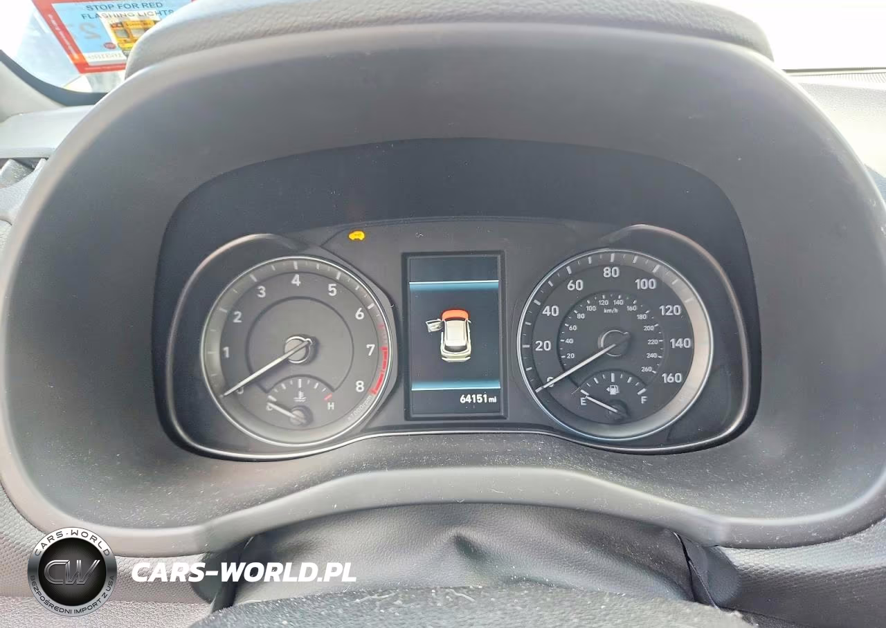 2019 Hyundai Kona Ultimate VIN:KM8K5CA50KU233292 - 9