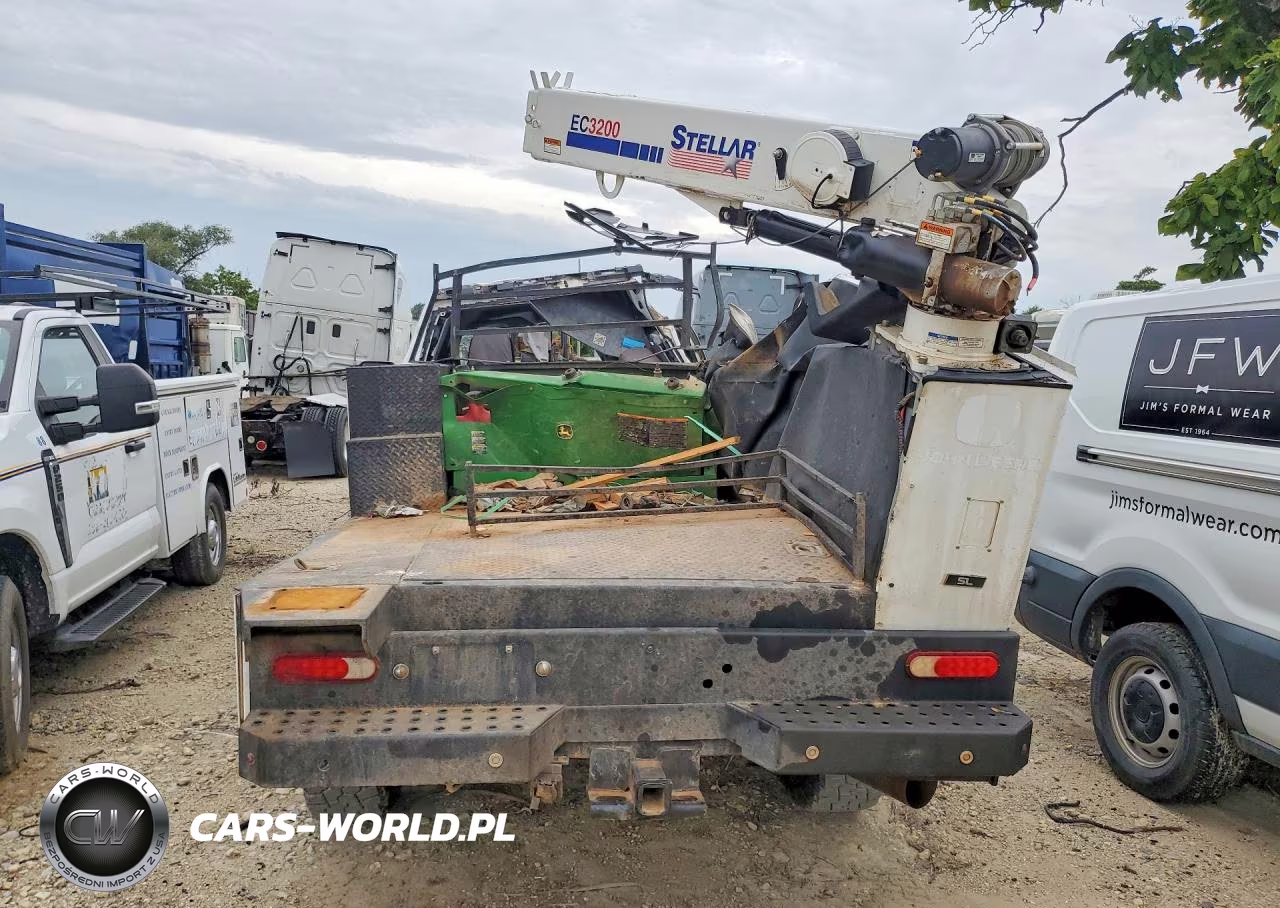 2024 GMC Sierra K2500 At4 VIN:1GT49LEY1RF217428 - 6