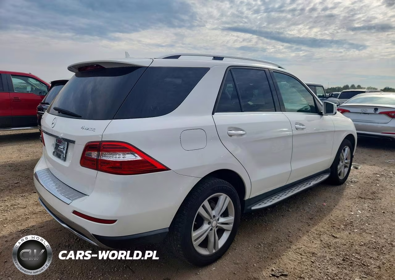 2014 Mercedes-Benz Ml 350 4Matic VIN:4JGDA5HB3EA432693 - 3