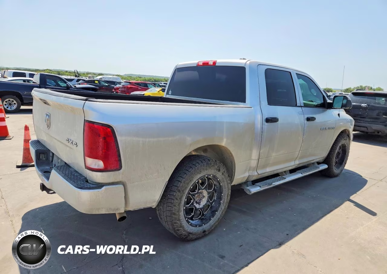 2011 Dodge Ram 1500 VIN:1D7RV1CPXBS649518 - 3
