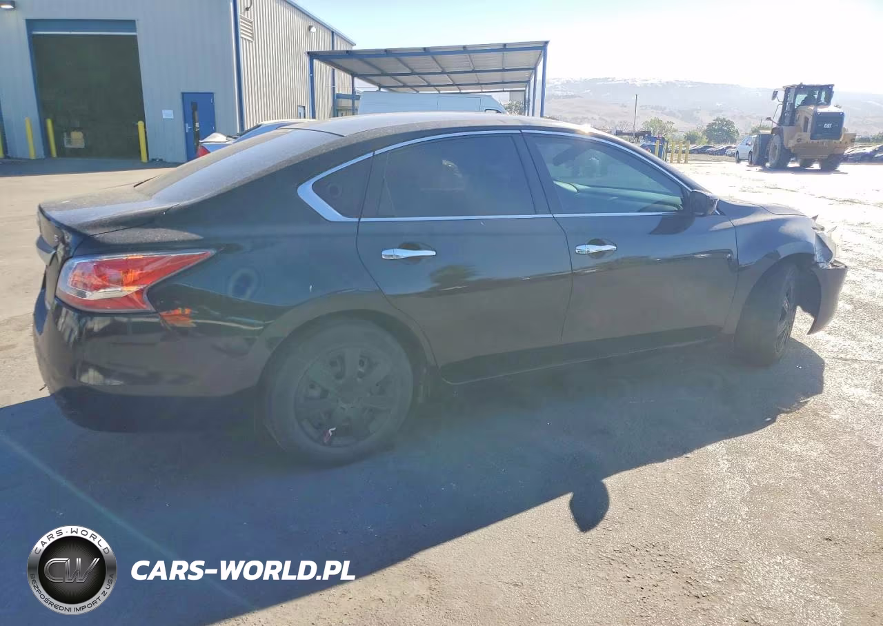 2014 Nissan Altima 2.5 S VIN:1N4AL3AP4EC136331 - 3
