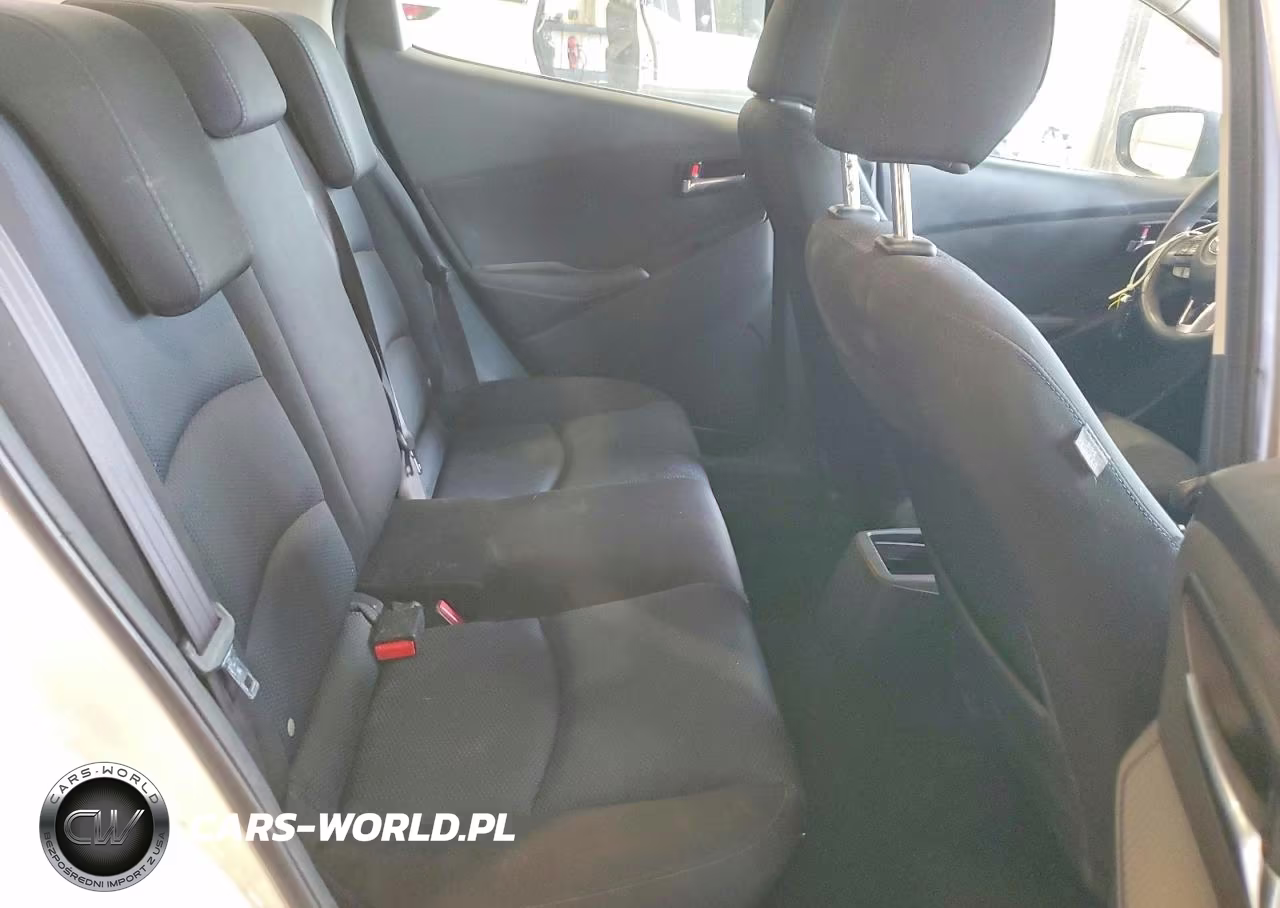 2017 Toyota Yaris Ia Base VIN:3MYDLBYV6HY152047 - 10