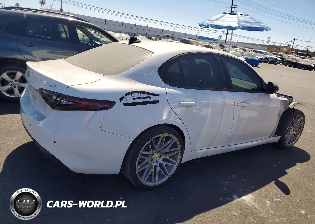 2024 Alfa Romeo Giulia Sprint VIN:ZARFAMAN8R7677526 - 3