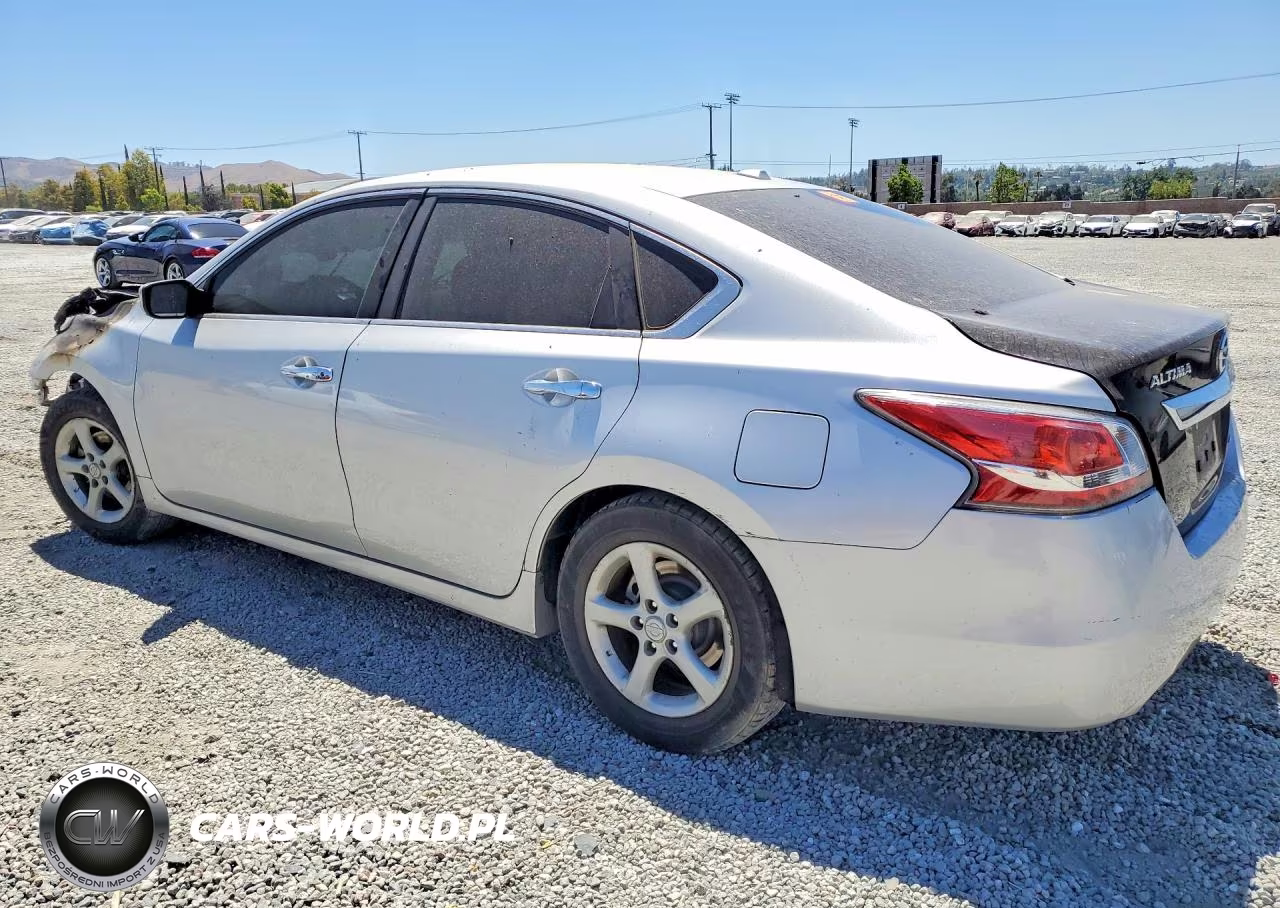 2015 Nissan Altima 2.5 S VIN:1N4AL3AP0FC256287 - 2