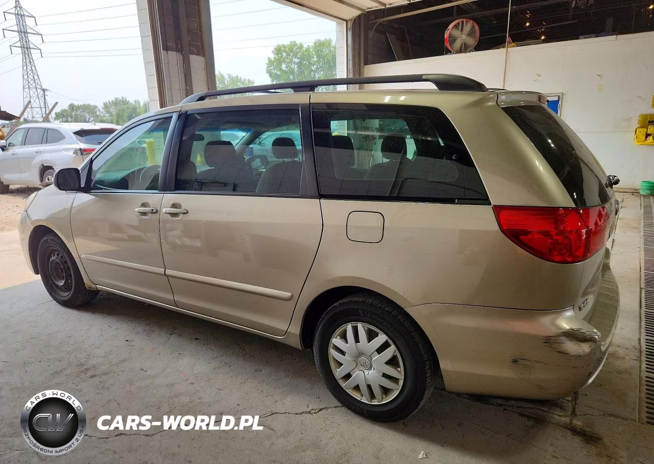 2008 Toyota Sienna Ce 7-Passenger VIN:5TDZK23C38S213701 - 2