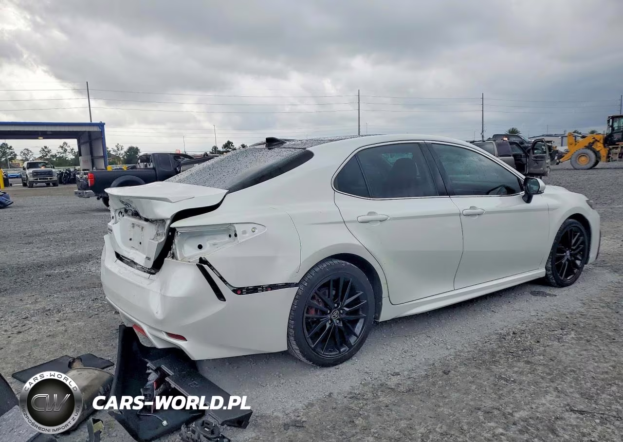 2023 Toyota Camry Xse VIN:4T1K61AK8PU731268 - 3