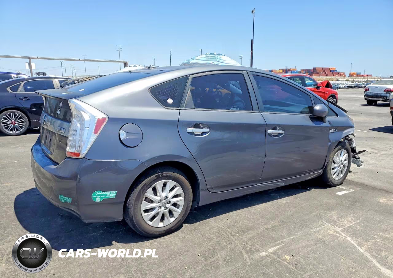 2014 Toyota Prius Plug-In Hybrid Base VIN:JTDKN3DP6E3063273 - 3