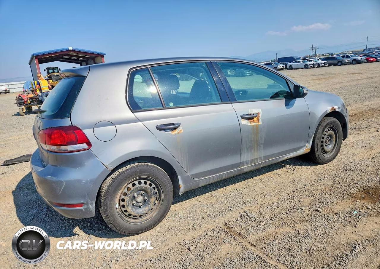 2013 Volkswagen Golf 2.5L 4-Door VIN:WVWDB7AJ0DW140029 - 3