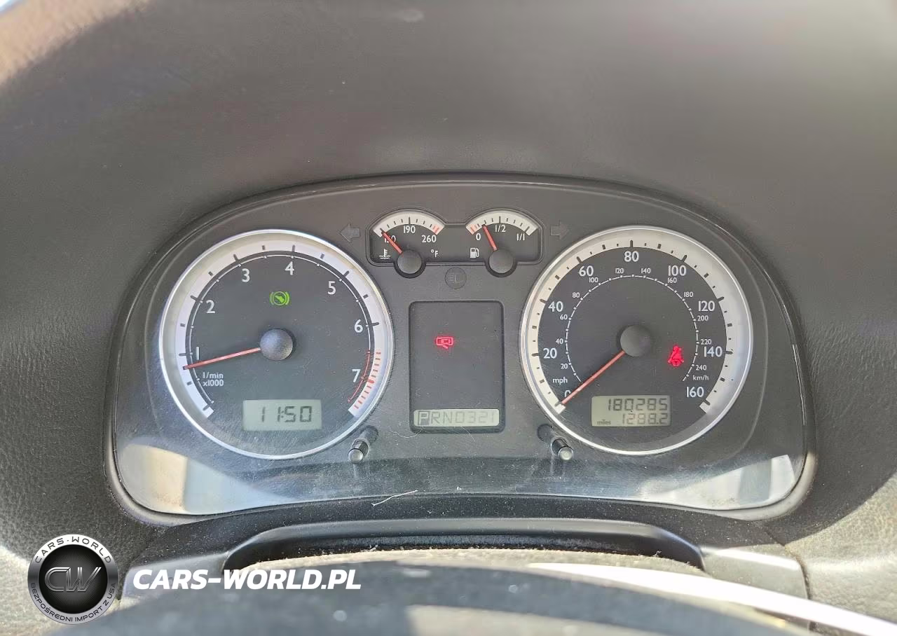 2004 Volkswagen Jetta Gl VIN:WVWRL61J64W113625 - 9