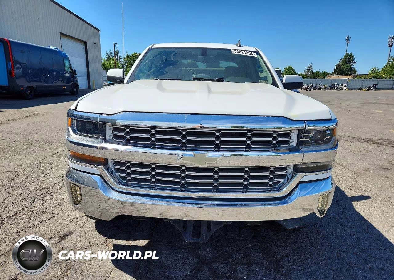 2018 Chevrolet Silverado C1500 Lt VIN:3GCPCREC3JG517657 - 5
