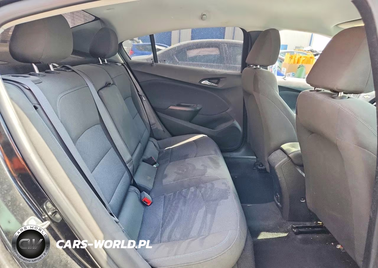 2019 Chevrolet Cruze Lt VIN:1G1BE5SM5K7101092 - 10
