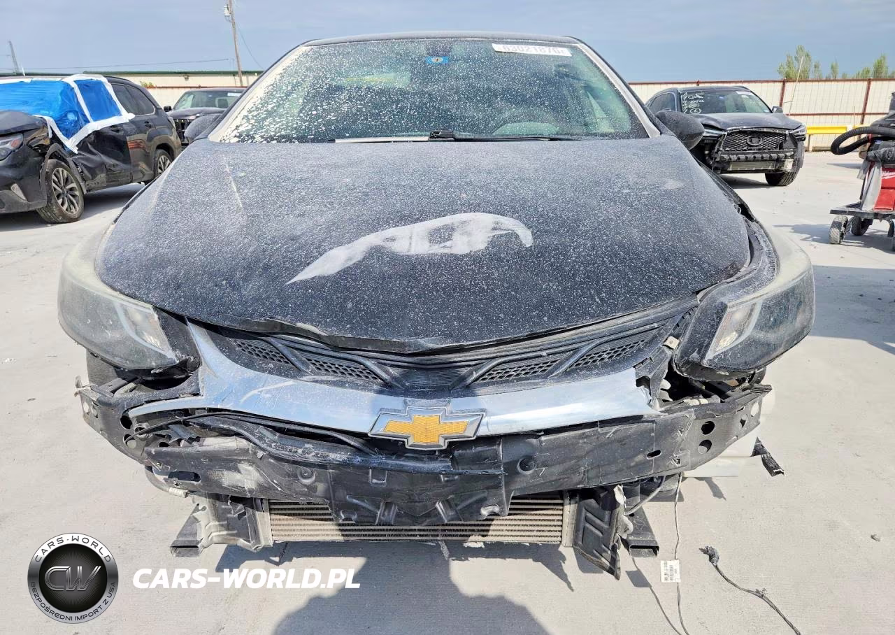 2019 Chevrolet Cruze Lt VIN:1G1BE5SM5K7101092 - 5