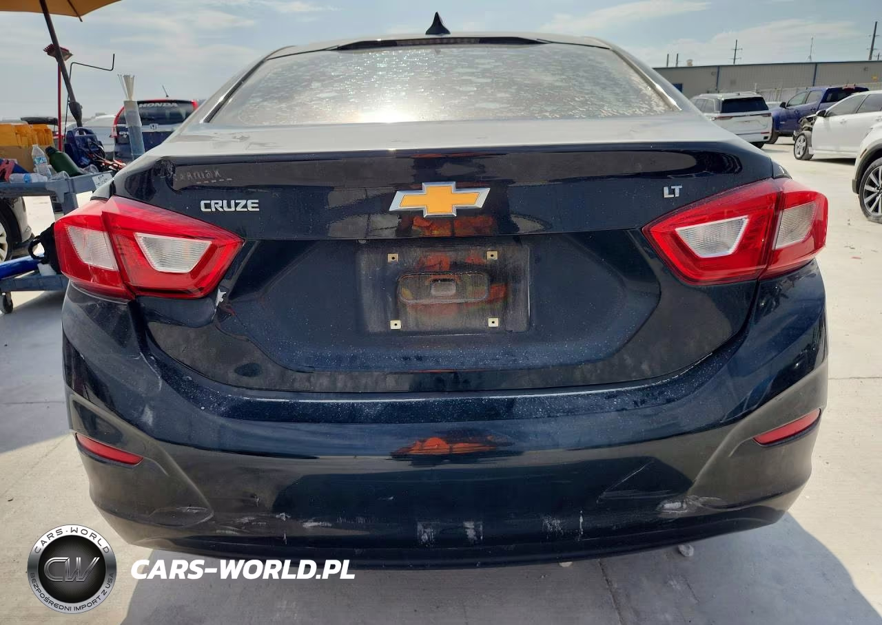 2019 Chevrolet Cruze Lt VIN:1G1BE5SM5K7101092 - 6