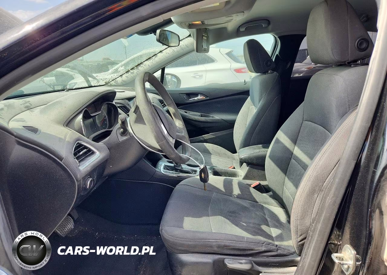 2019 Chevrolet Cruze Lt VIN:1G1BE5SM5K7101092 - 7