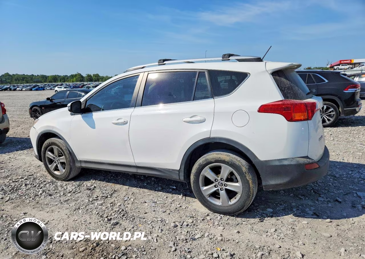 2015 Toyota Rav4 Xle VIN:2T3RFREV9FW275787 - 2