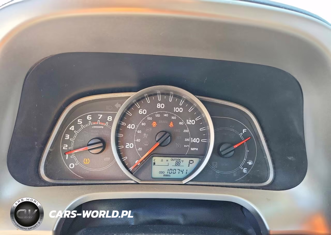 2015 Toyota Rav4 Xle VIN:2T3RFREV9FW275787 - 9