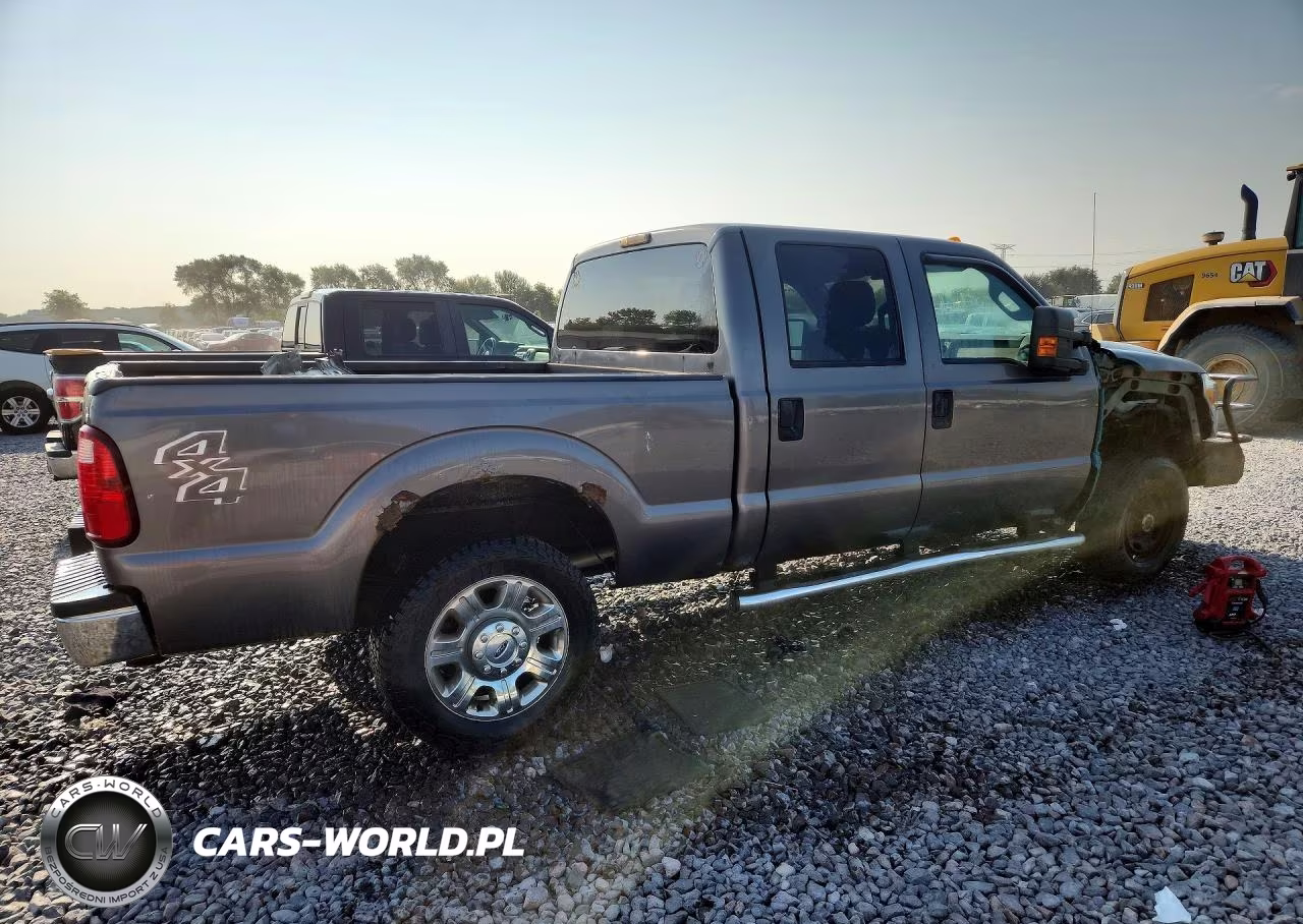 2011 Ford F250 Super Duty VIN:1FT7W2B60BEB74151 - 3
