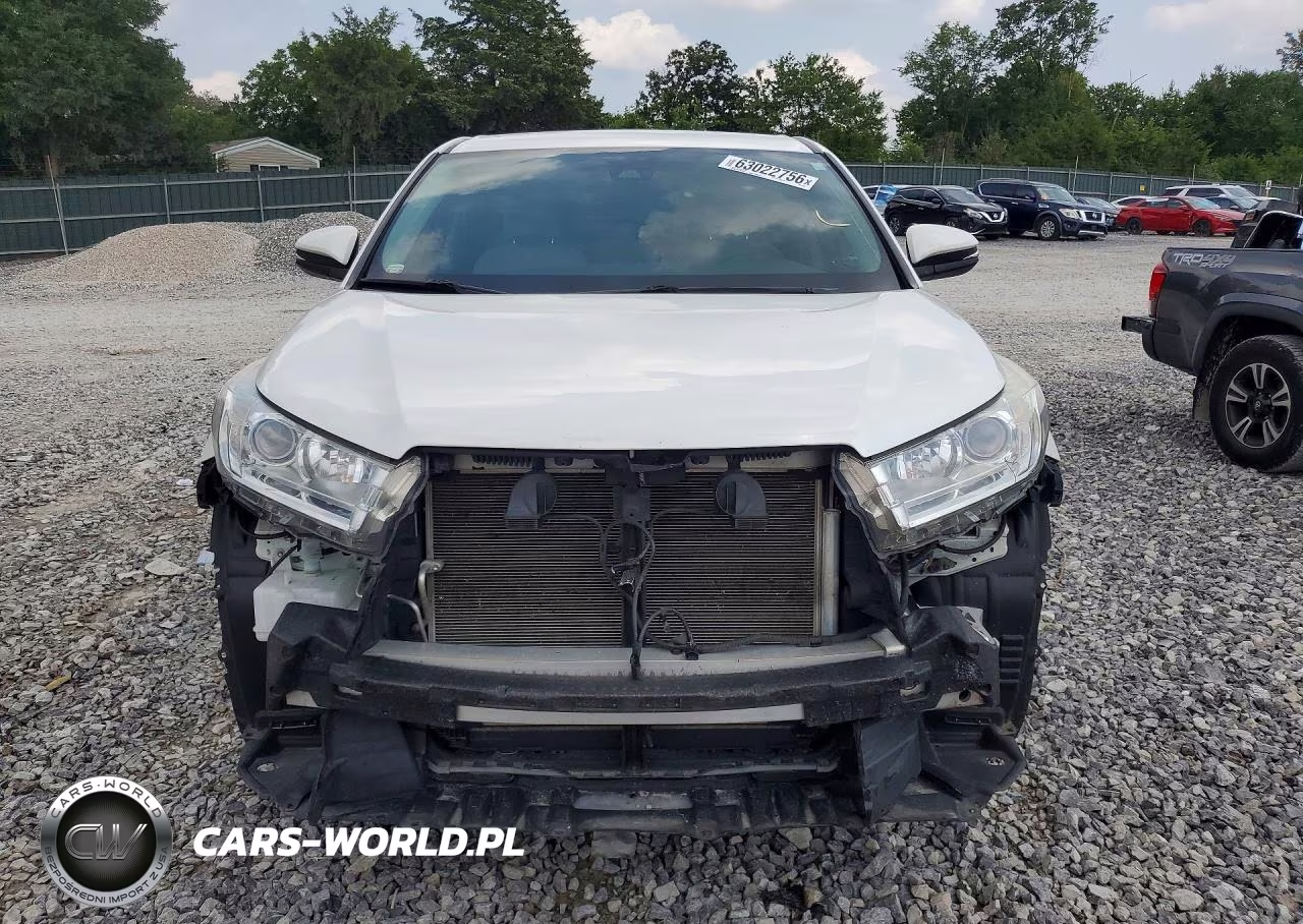 2019 Toyota Highlander Le VIN:5TDZARFHXKS047297 - 5