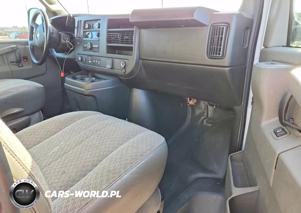 2022 Chevrolet Express Cargo Rwd 3500 Regular Wheelbase Wt VIN:1GCZGGFP4N1165437 - 8