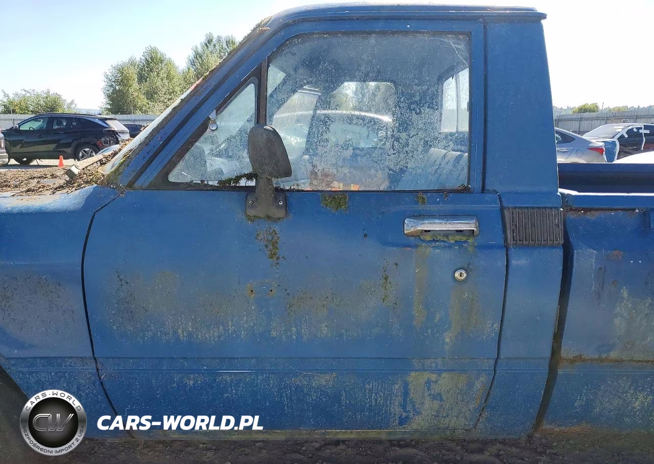 1982 Toyota Pickup - Cab Chassis 1-2 Ton Dlx VIN:JT4RN44DXC0089576 - 7