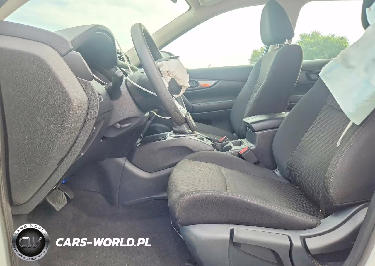 2020 Nissan Rogue S VIN:5N1AT2MT7LC723497 - 7