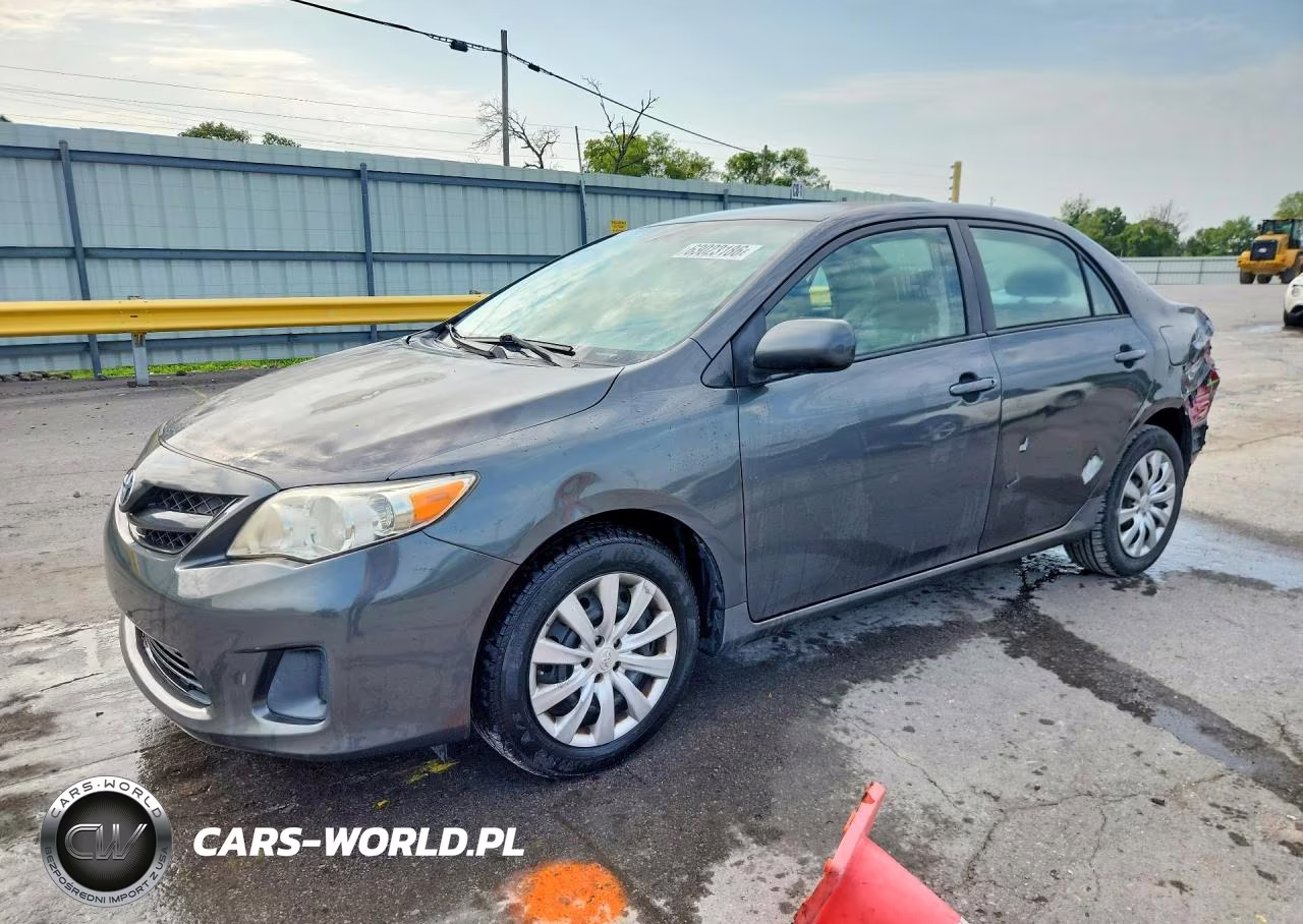 2012 Toyota Corolla Le – zdjęcie 1 z 13