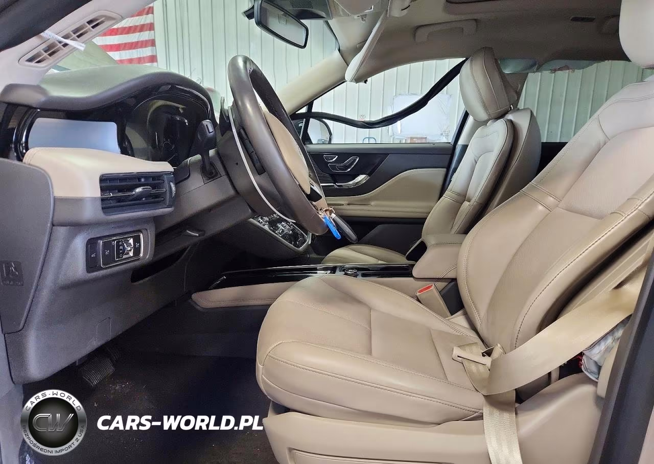 2020 Lincoln Corsair VIN:5LMCJ1D90LUL28792 - 7