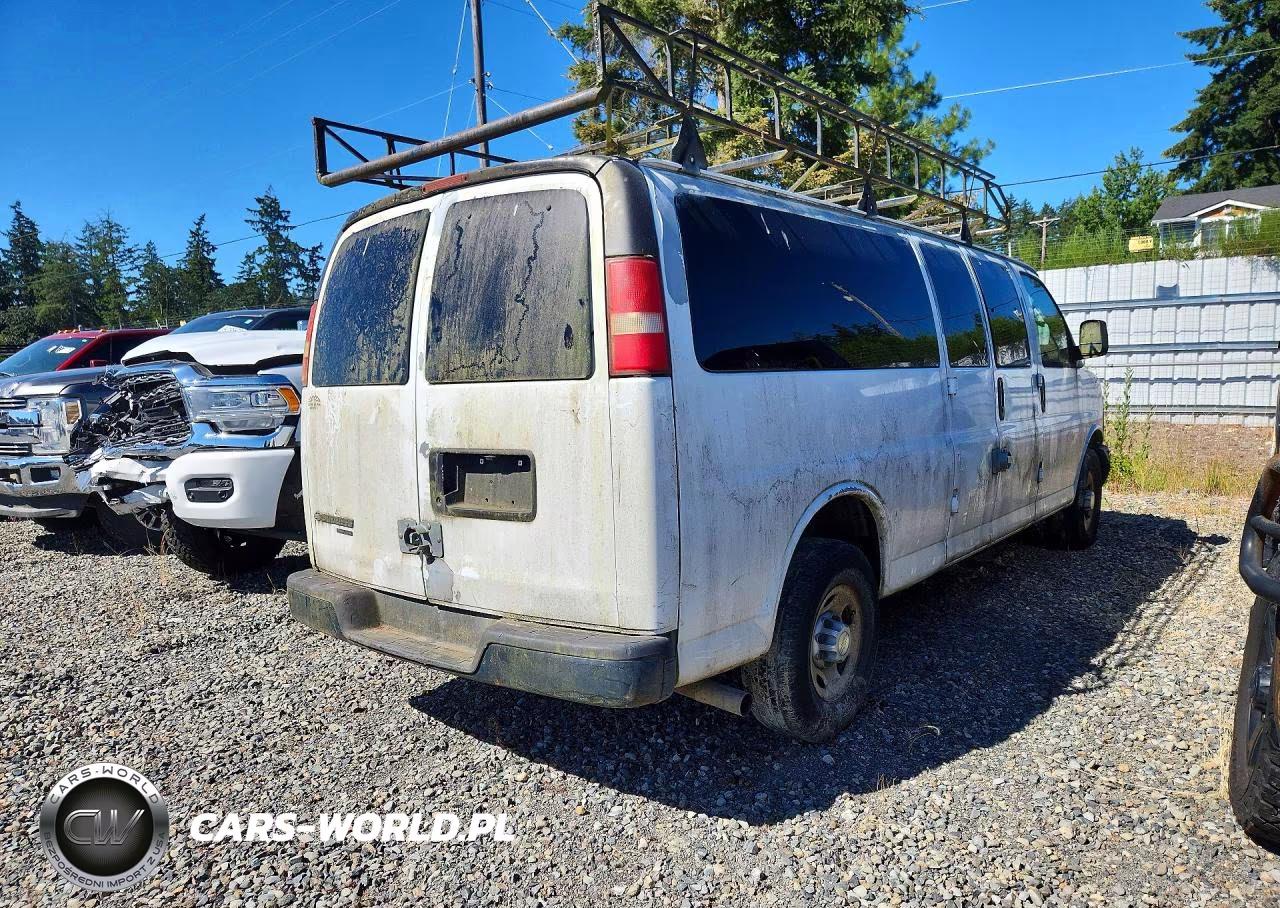 2008 Chevrolet Express Delivery Van VIN:1GAHG39K781108604 - 3