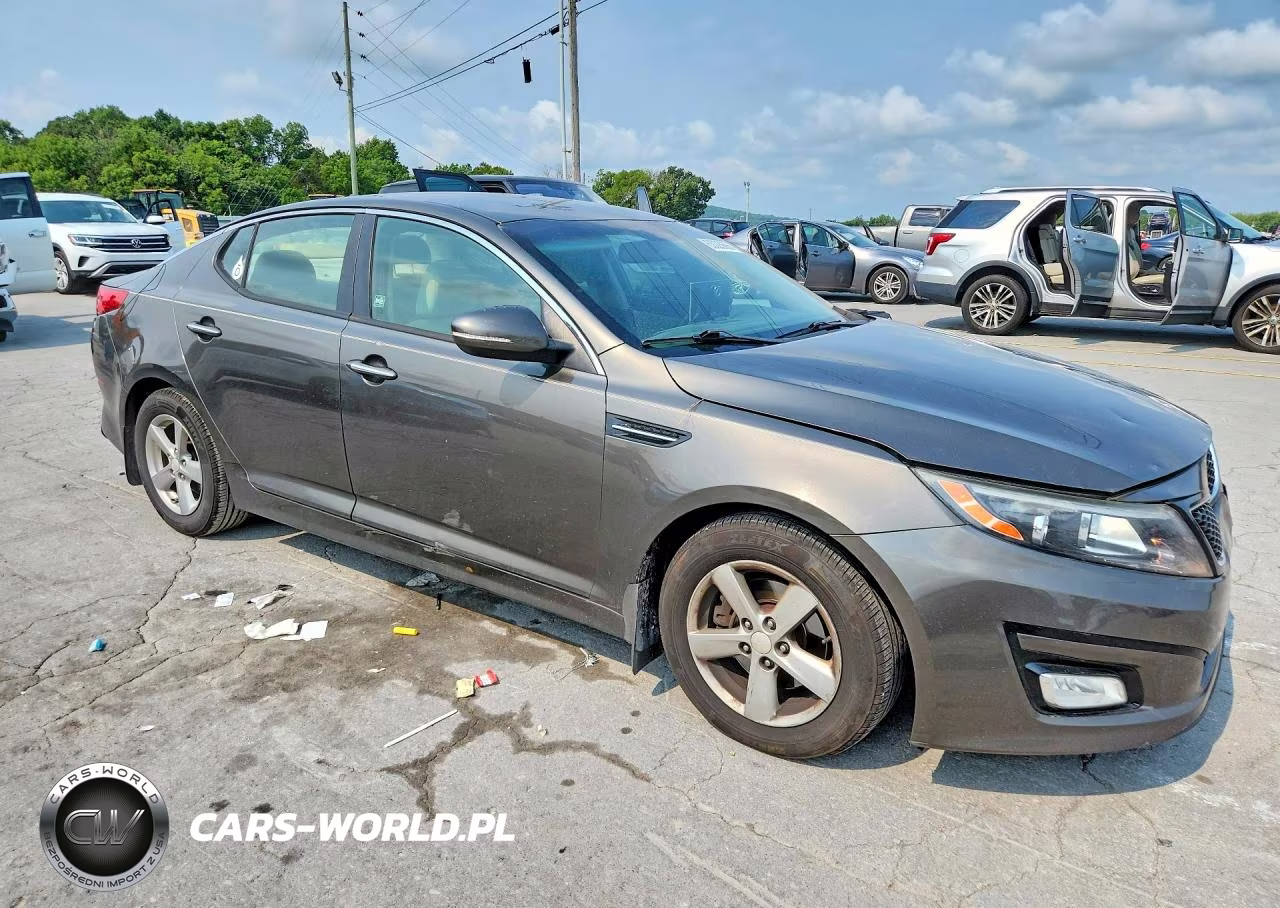 2014 Kia Optima Lx VIN:5XXGM4A76EG322900 - 4