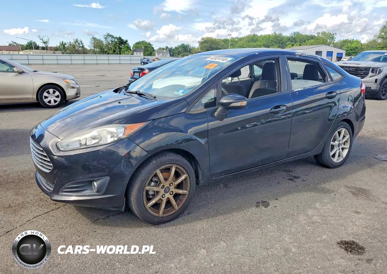 2016 Ford Fiesta Se – zdjęcie 1 z 12