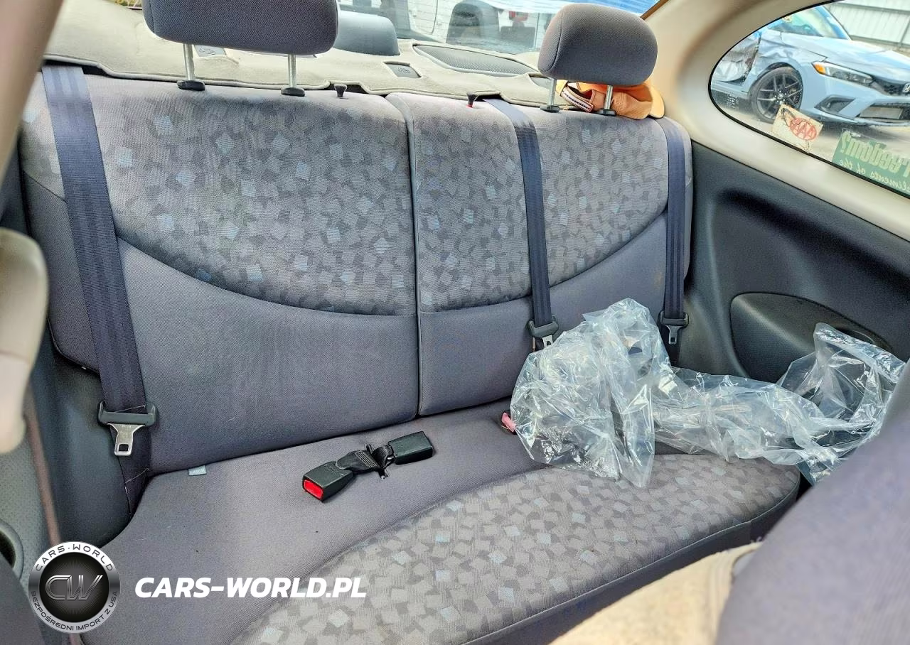 2002 Toyota Echo Base VIN:JTDAT123920252664 - 10