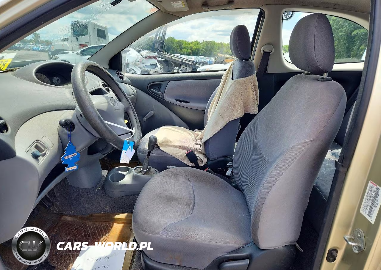 2002 Toyota Echo Base VIN:JTDAT123920252664 - 7