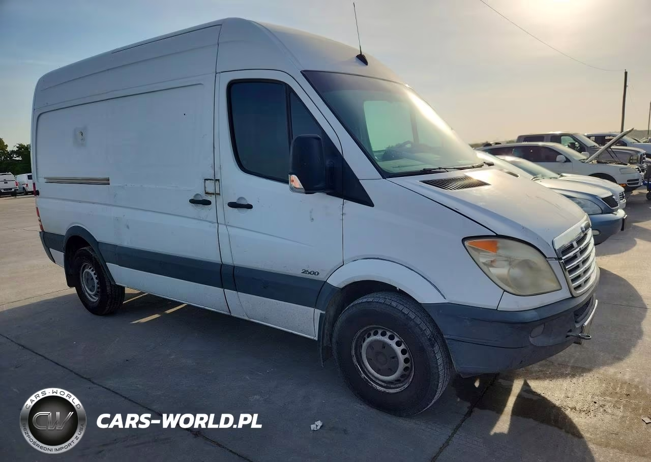 2011 Freightliner Sprinter 2500 VIN:WDYPE7CC2B5517518 - 4
