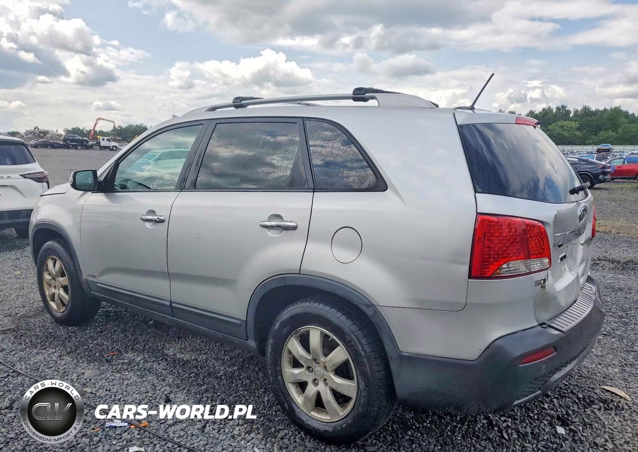 2012 Kia Sorento Lx VIN:5XYKTDA63CG196850 - 2