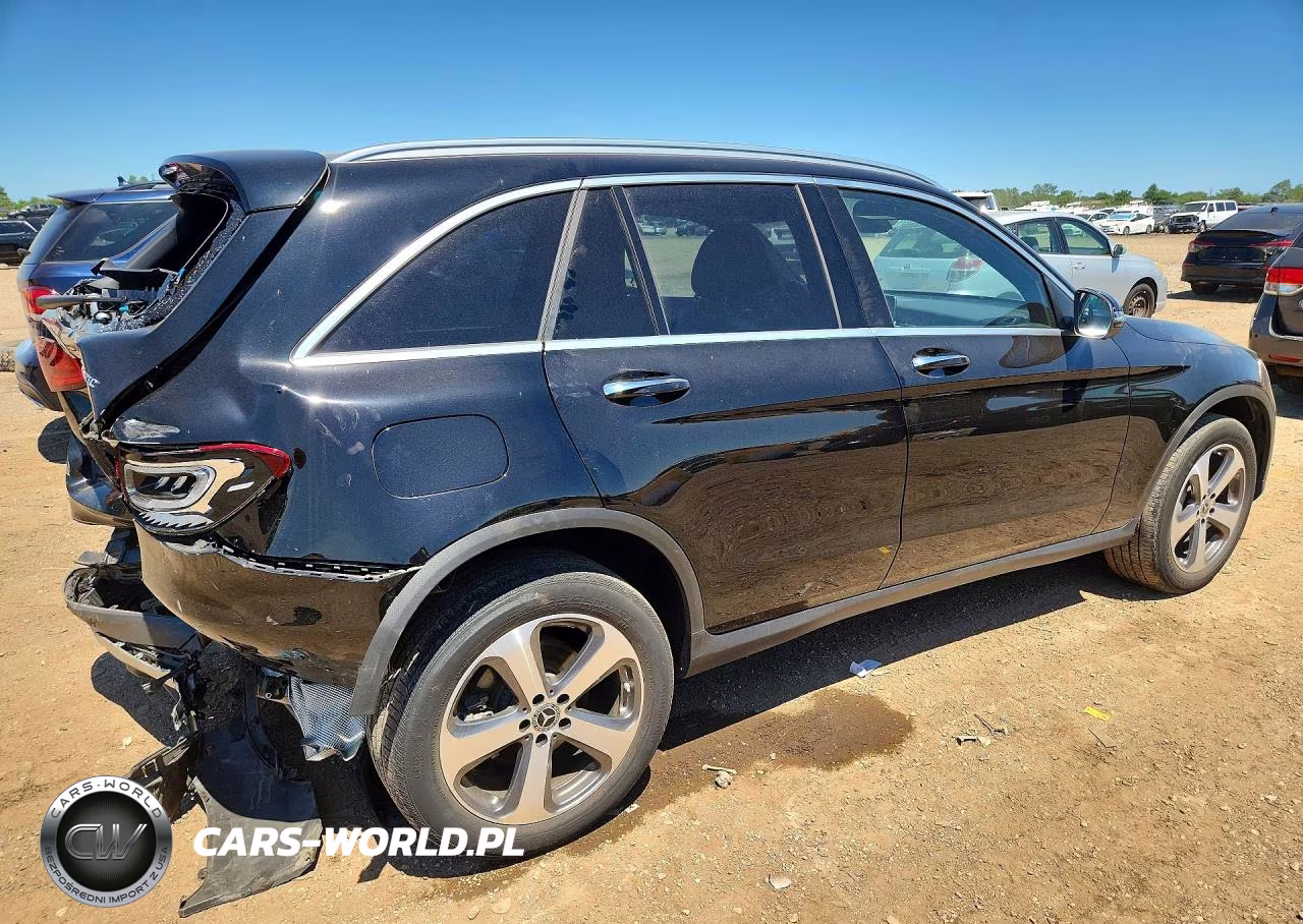 2022 Mercedes-Benz Glc 300 4Matic VIN:W1N0G8EB9NG110699 - 3