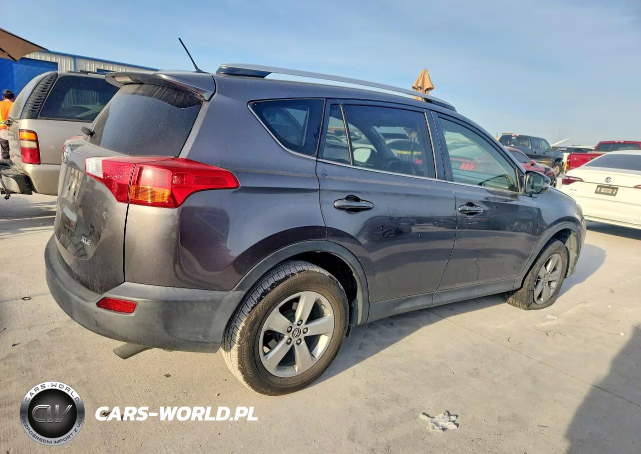 2015 Toyota Rav4 Xle VIN:JTMWFREV3FJ059922 - 3