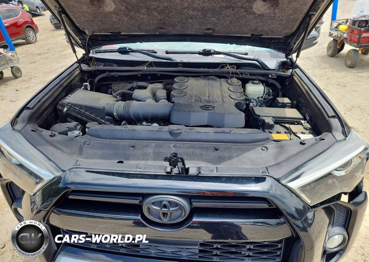 2020 Toyota 4Runner Trd Off-Road Premium VIN:JTEBU5JRXL5834240 - 12