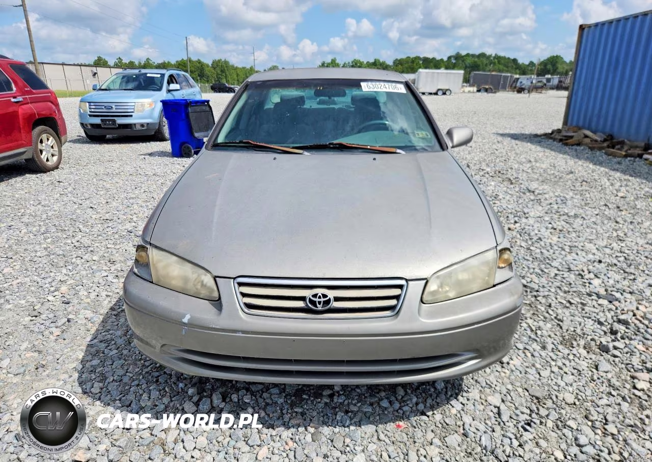 2000 Toyota Camry Le VIN:4T1BG22K4YU643434 - 5