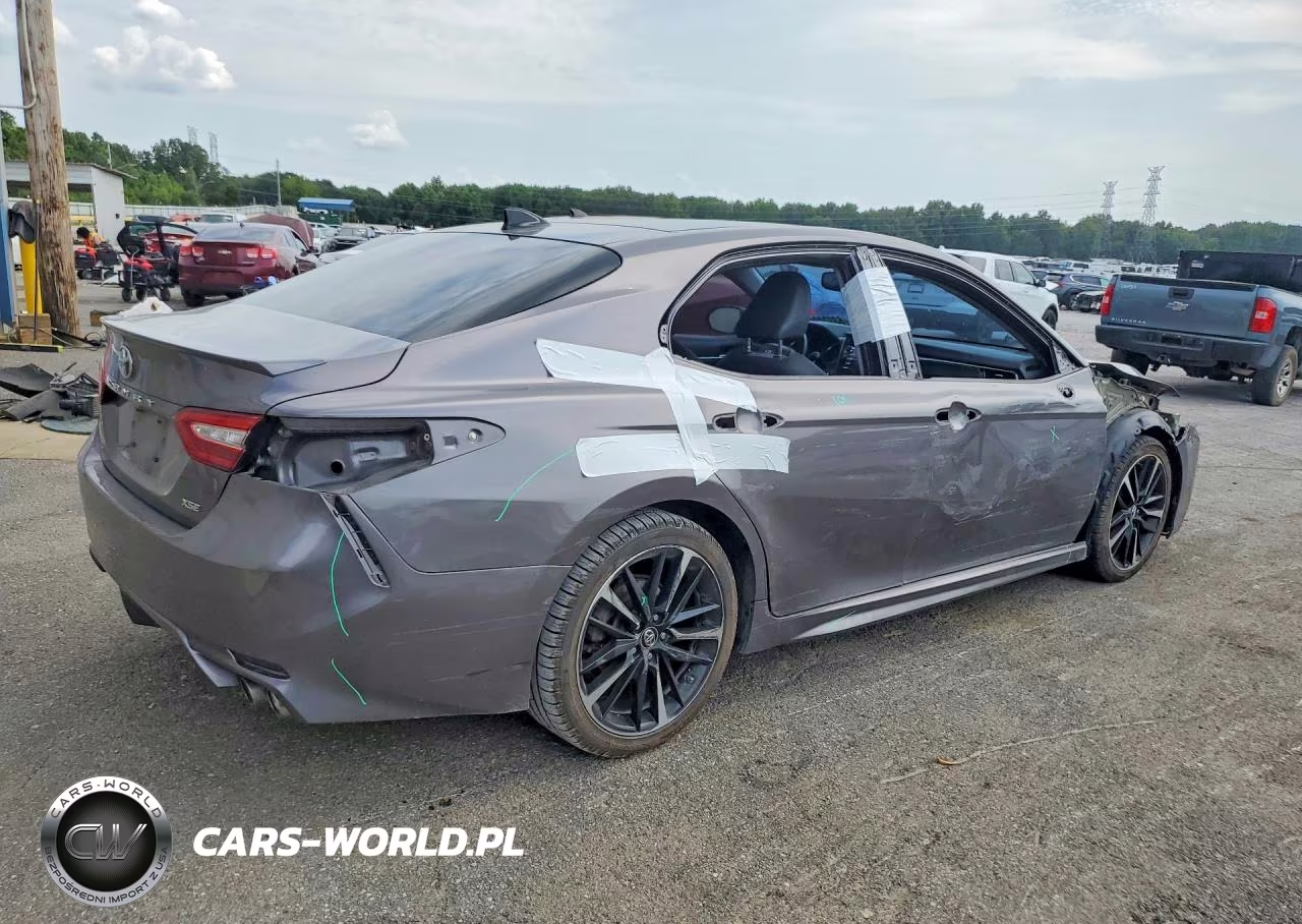 2019 Toyota Camry Xse VIN:4T1B61HK0KU761038 - 3