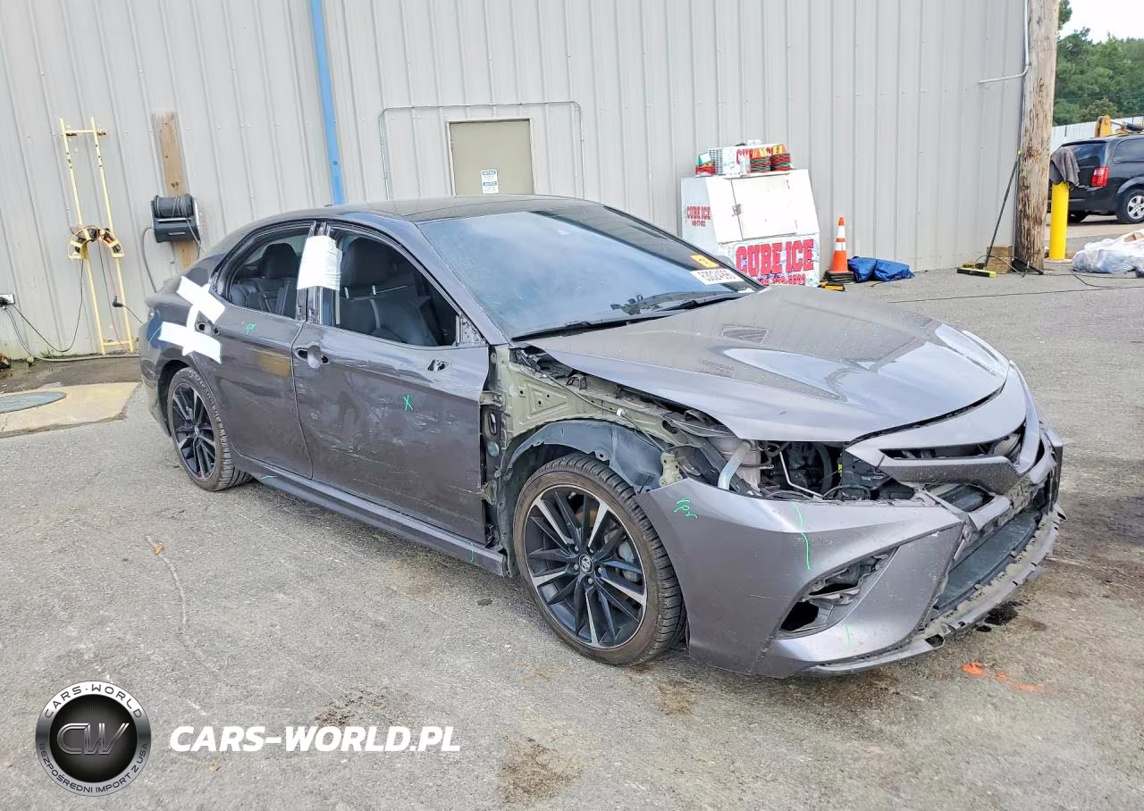 2019 Toyota Camry Xse VIN:4T1B61HK0KU761038 - 4