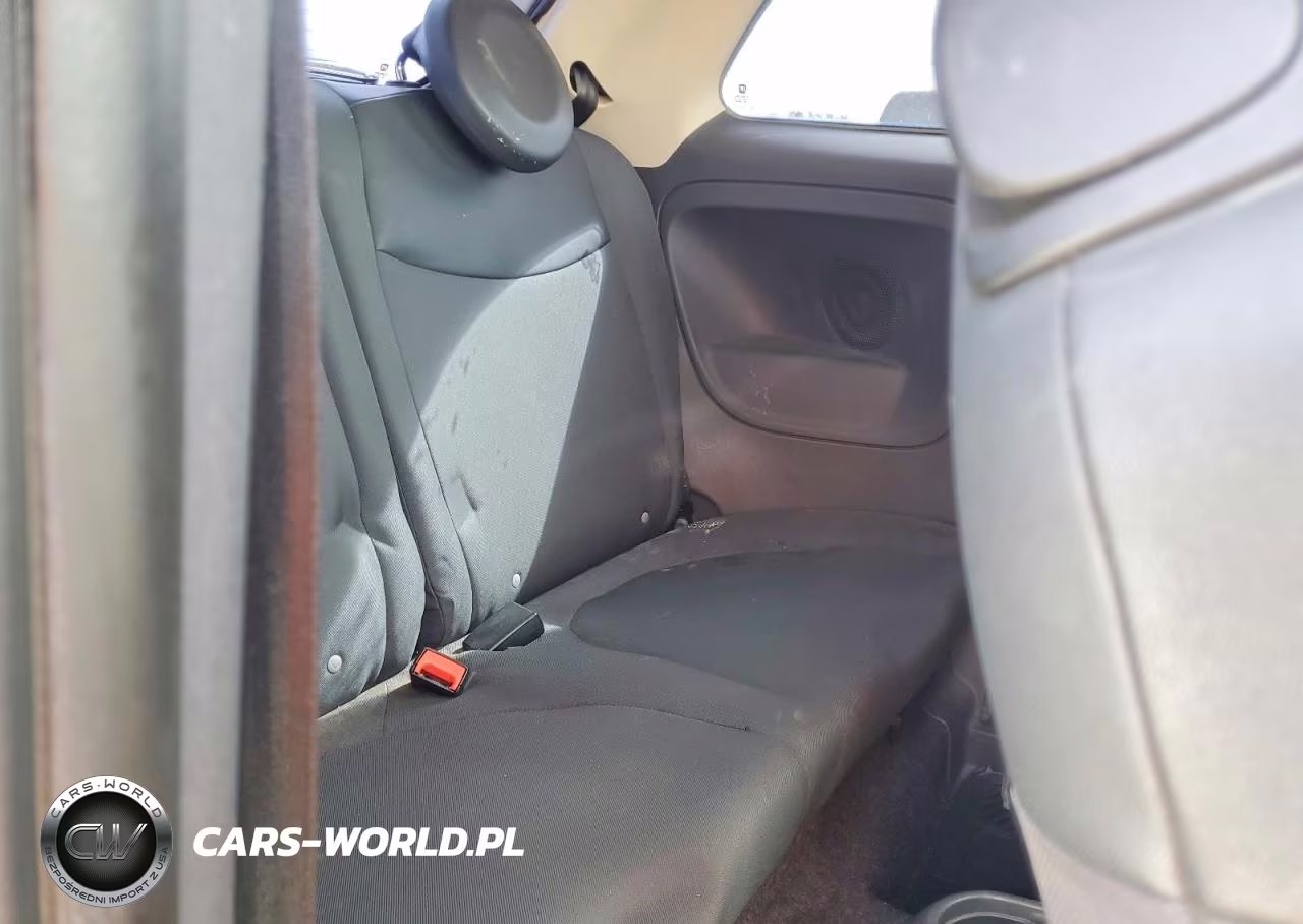 2012 Fiat 500 Pop VIN:3C3CFFAR7CT123821 - 10