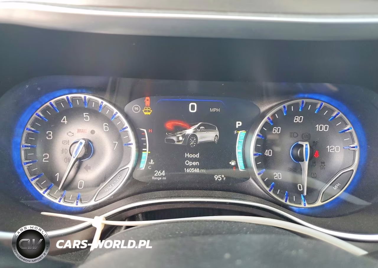 2017 Chrysler Pacifica Limited VIN:2C4RC1GG4HR751689 - 9