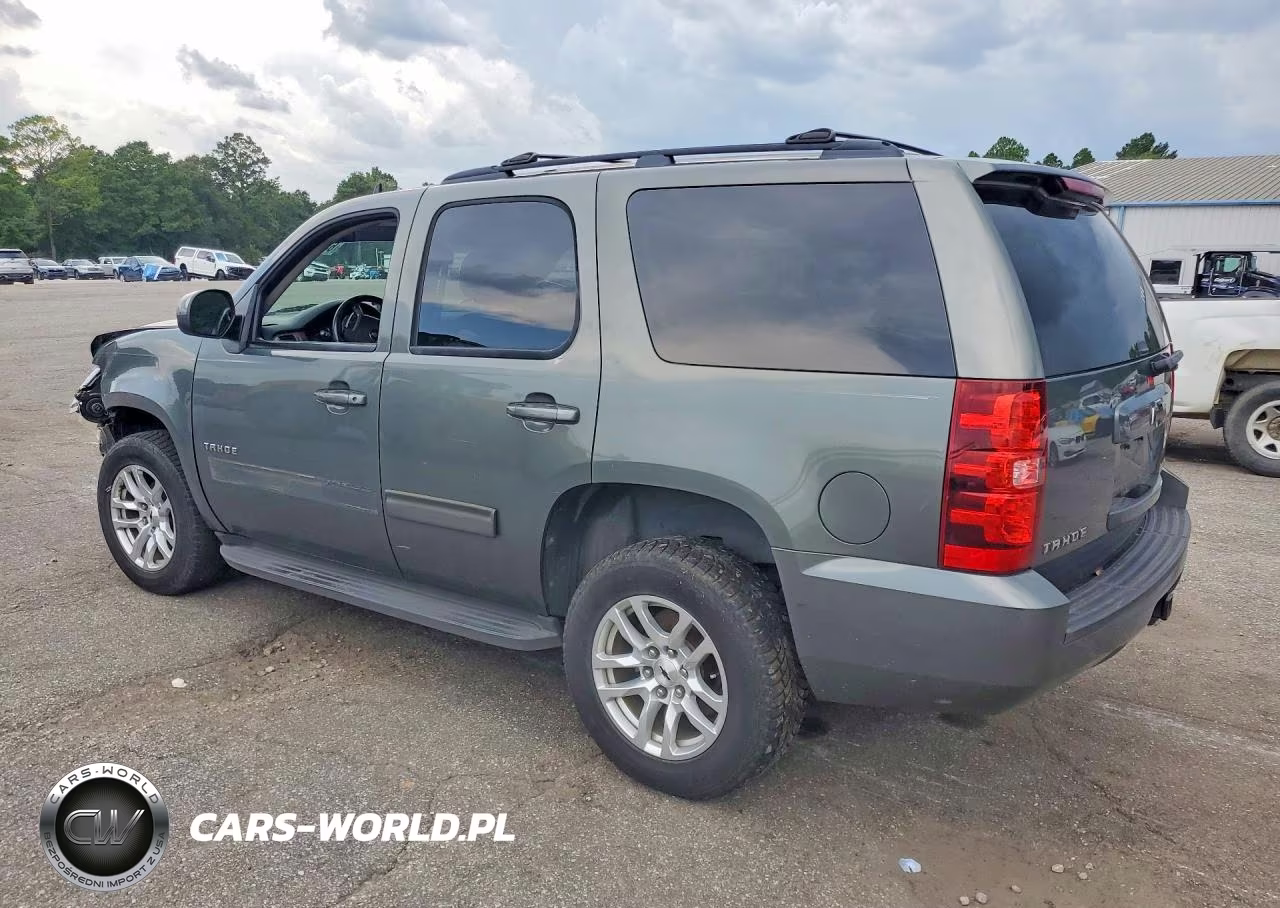 2011 Chevrolet Tahoe C1500 Ls VIN:1GNSCAE00BR155135 - 2